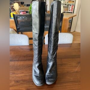 Knee High Wide Calf Black Leather Boots size 9.5